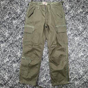 Vintage Y2K Mid-Rise Abercrombie & Fitch cargo Parachute pants olive/army green